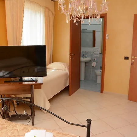 San Leonardo 3*