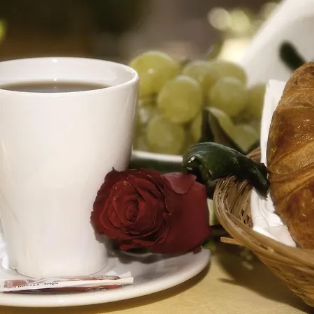 Oda ve Kahvaltı San Leonardo 3*